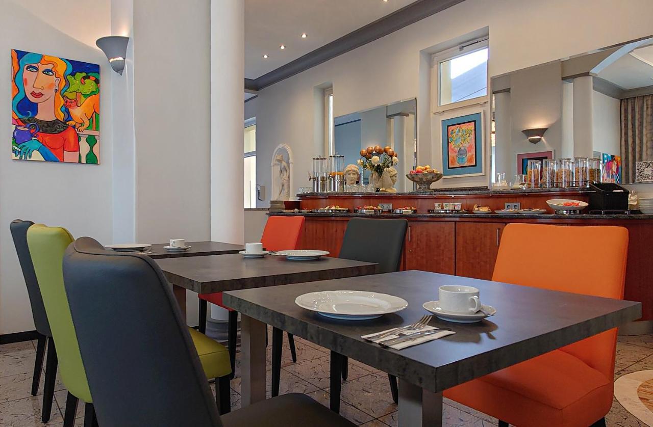 Apartment Hotel Kral - Business Hotel & Serviced Apartments Ерланген Екстериор снимка