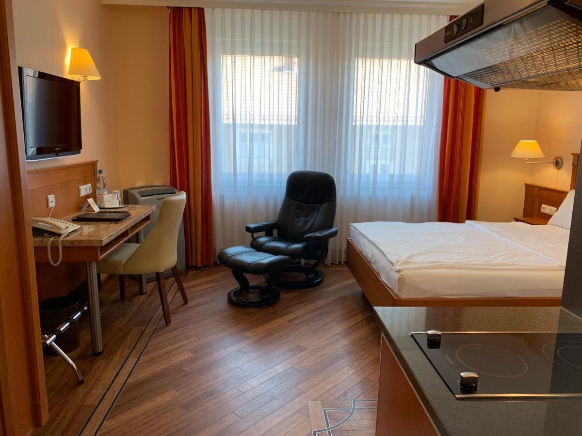 Apartment Hotel Kral - Business Hotel & Serviced Apartments Ерланген Екстериор снимка
